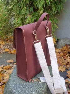 galerie/001 Taschen/013 Anuk/resized/T0313 (2023-03-02) 3_small.jpg